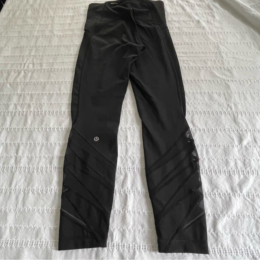 Lululemon Black Leggings with Mesh Detail size 4